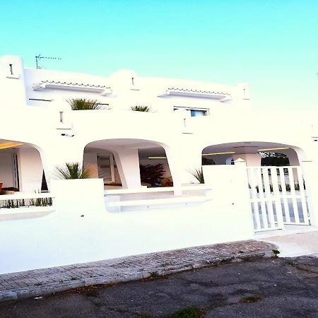 B&B Valentino Luxury Rooms By Salentolimit Porto Cesareo Esterno foto