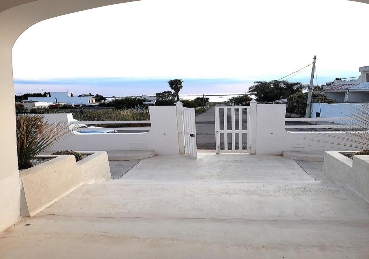 B&B Valentino Luxury Rooms By Salentolimit Porto Cesareo Esterno foto